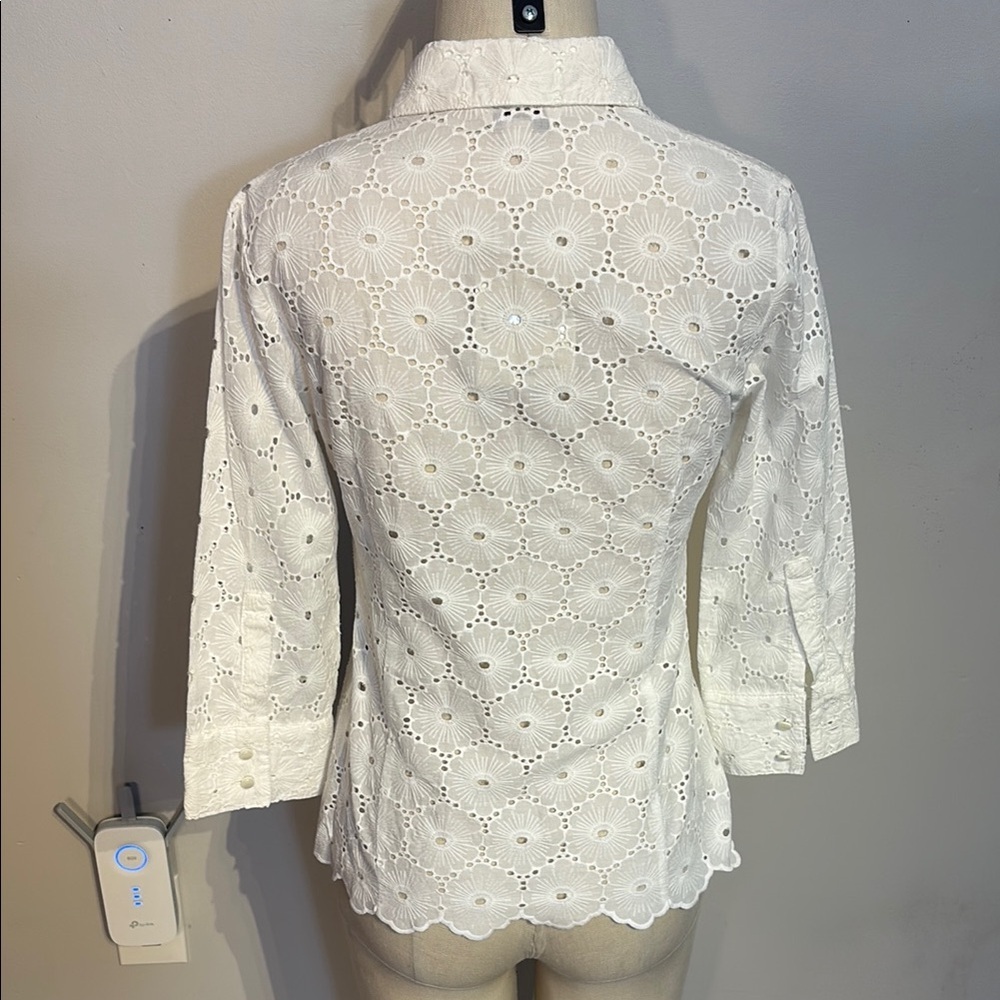 White cotton eyelet Fitted 3/4 Sleeve Button Down Shirt Size 2 NWT - Picture 5 of 9